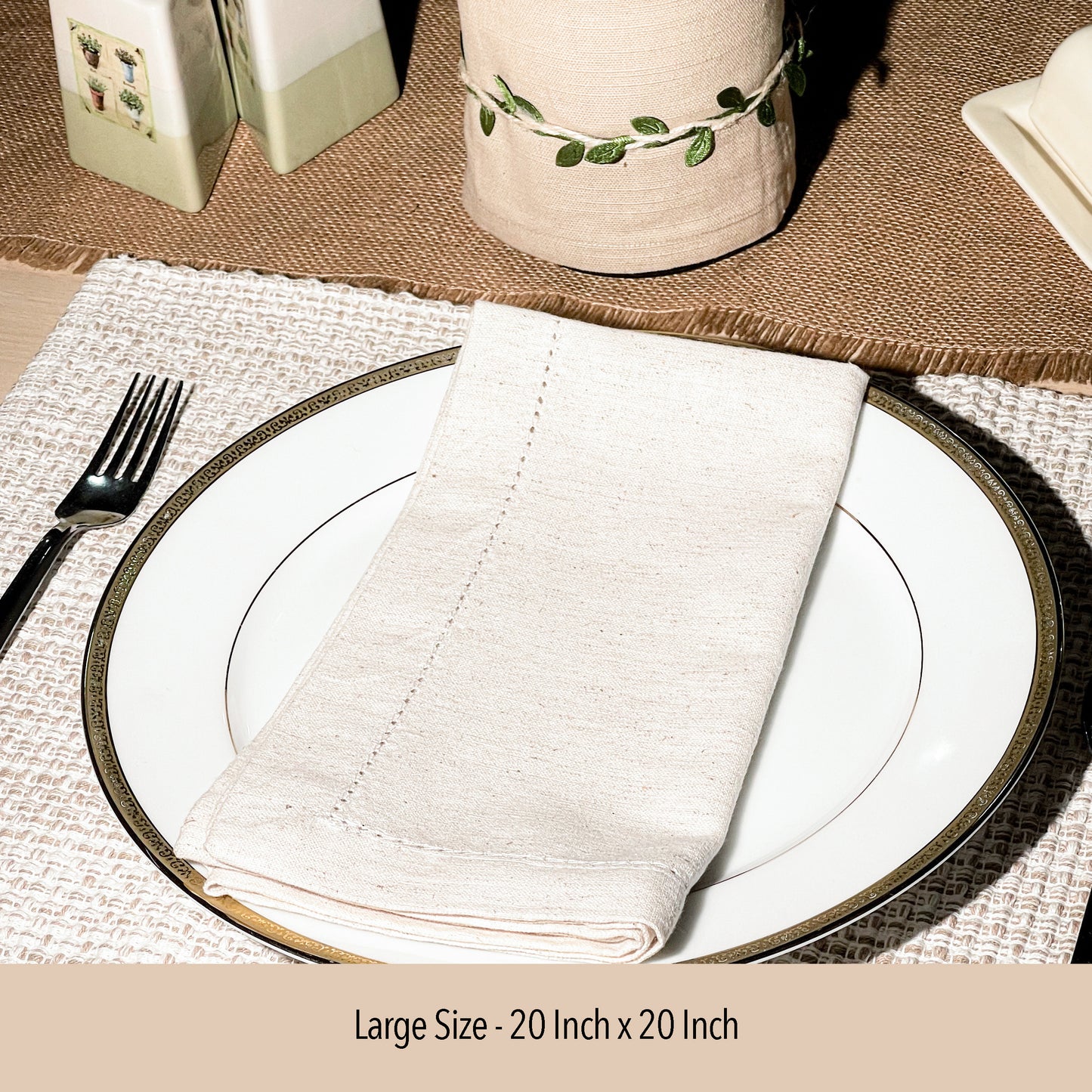 LUXOR NAPKINS SET OF 12, CREAM, 18''x18''.
