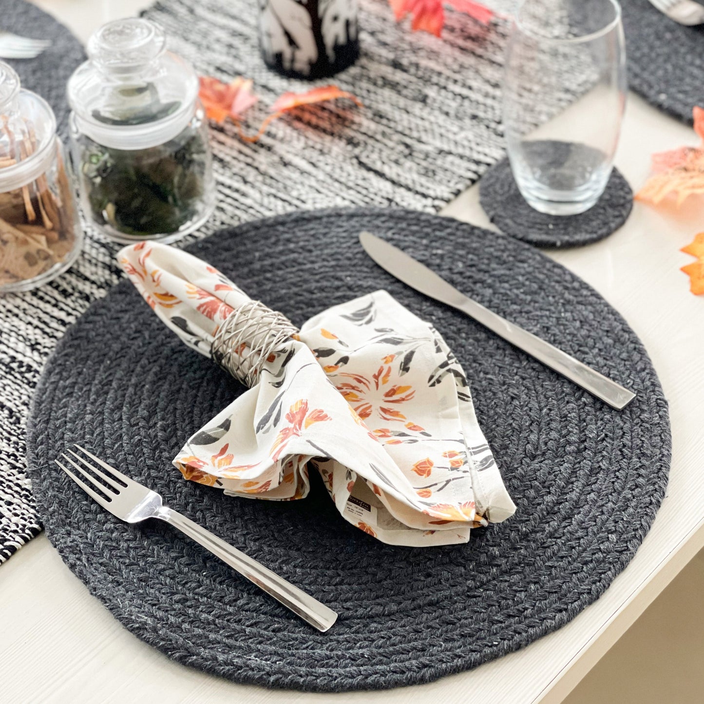 COTTON BRAIDED ROUND PLACEMATS SET OF 4, CHARCOAL, 15'‰۪x15''