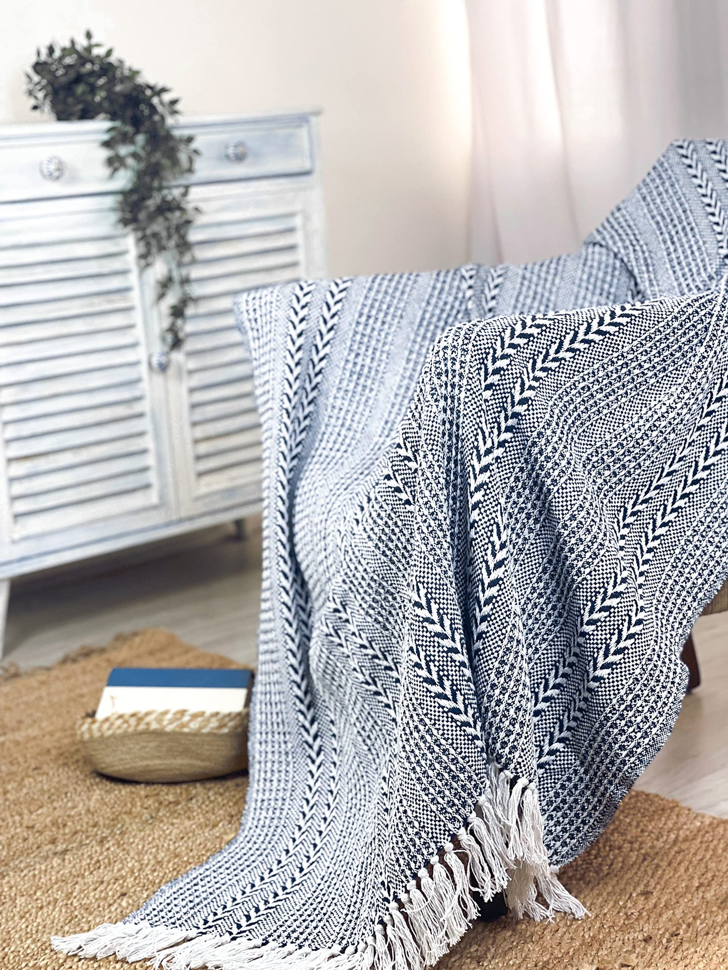 BRAIDED WAFFLE THROW, NAVY-WHITE, 50''x60''