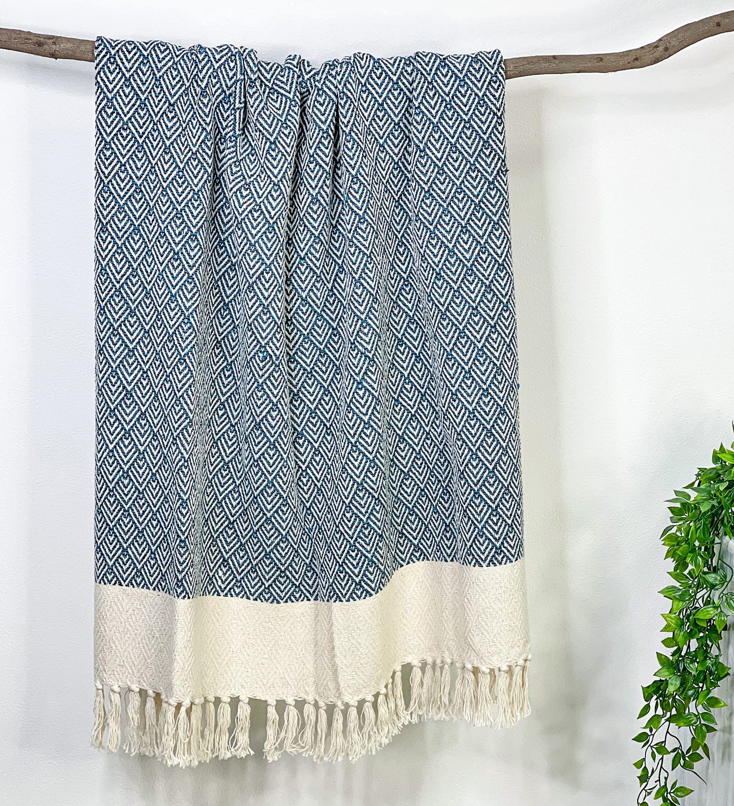 PEACOCK THROW, TEAL-IVORY, 50''x60''