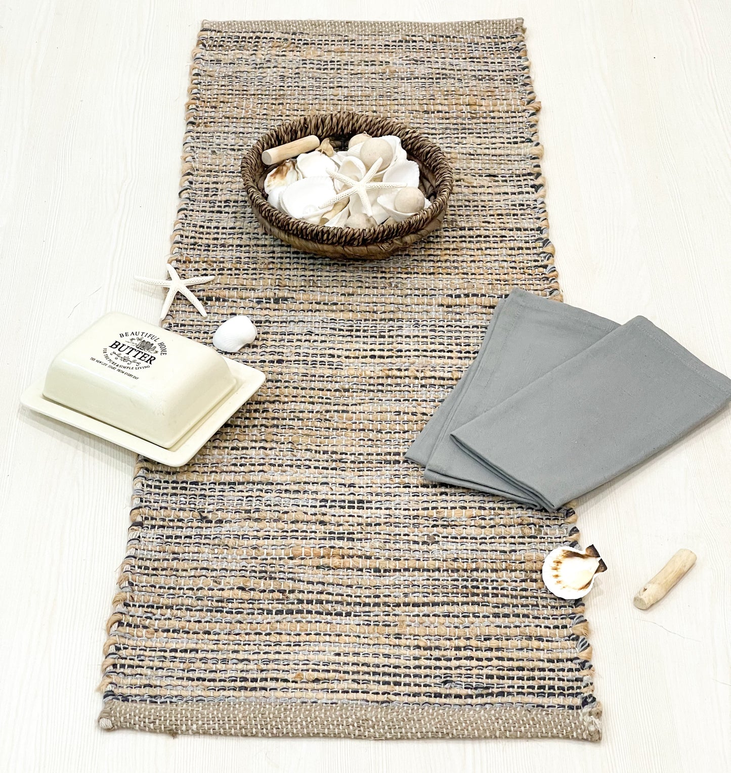 OMBRE TABLE RUNNER, NATURAL-GREY, 13''x48''.
