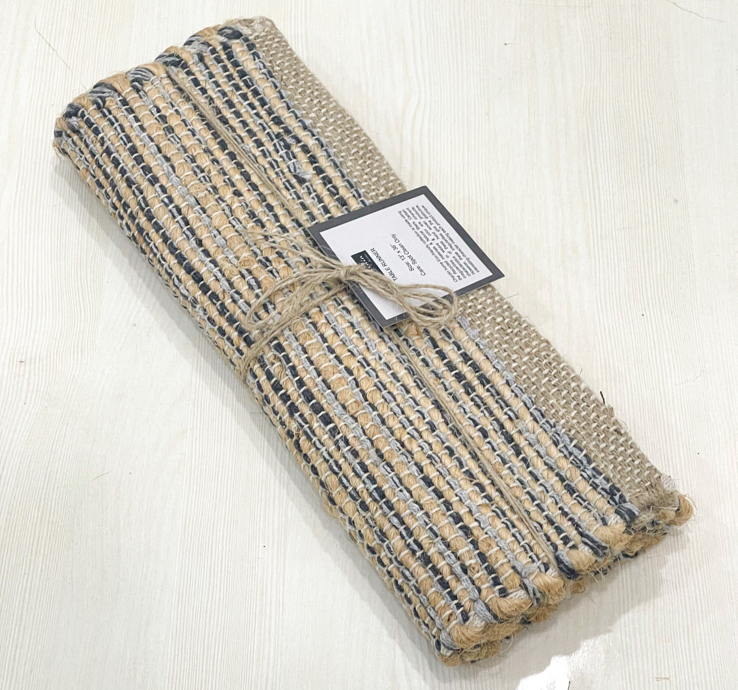 OMBRE TABLE RUNNER, NATURAL-GREY, 13''x48''.