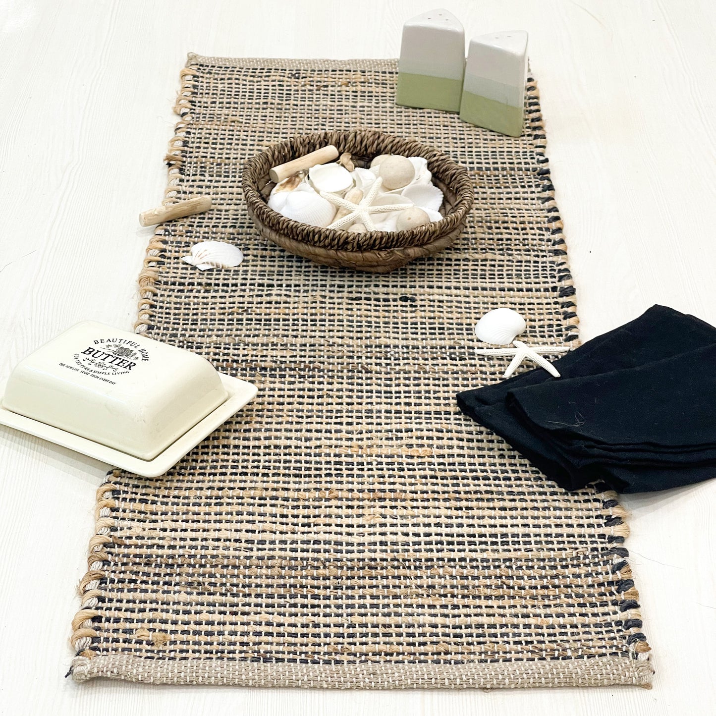 OMBRE TABLE RUNNER, NATURAL-GRAY CHARCOAL, 13''x48''.