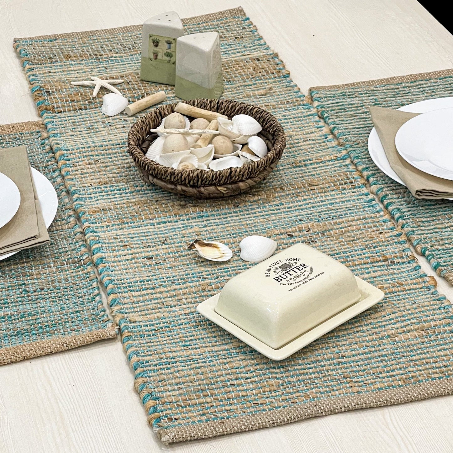 OMBRE TABLE RUNNER, NATURAL-AQUA TURQUOISE, 13''x36''.