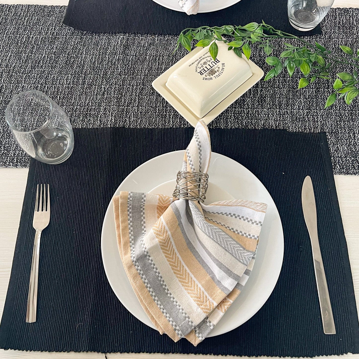 CLASSIC RIBBED PLACEMATS SET OF 6, 13''x19'', Black
