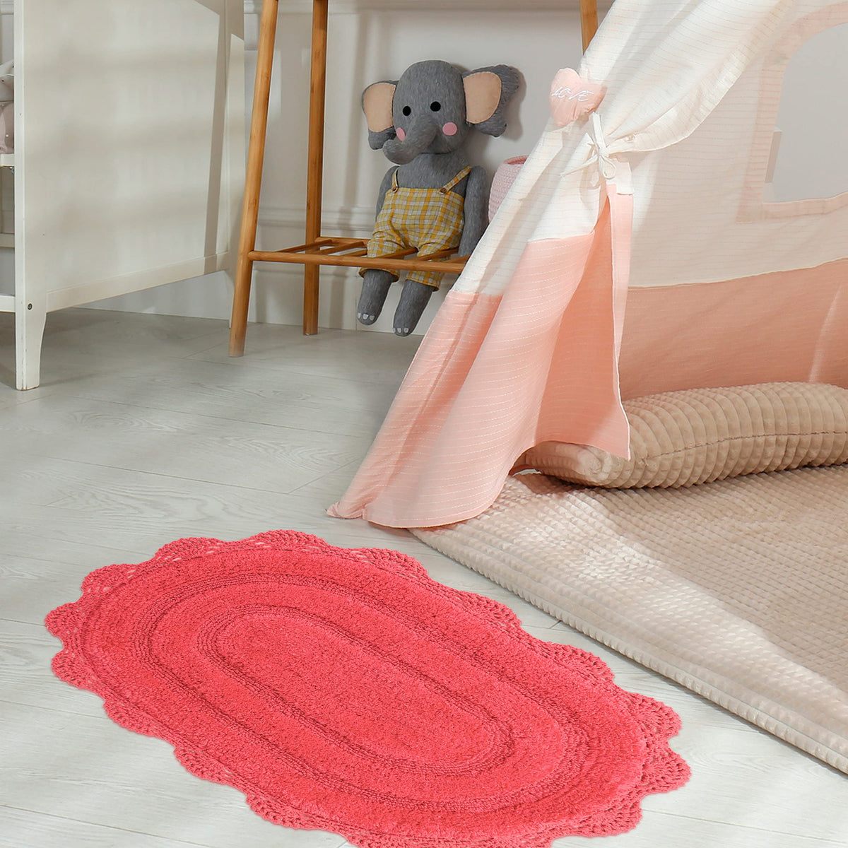 Crochet Oval Bath Mat-Coral Pink,21''X34''