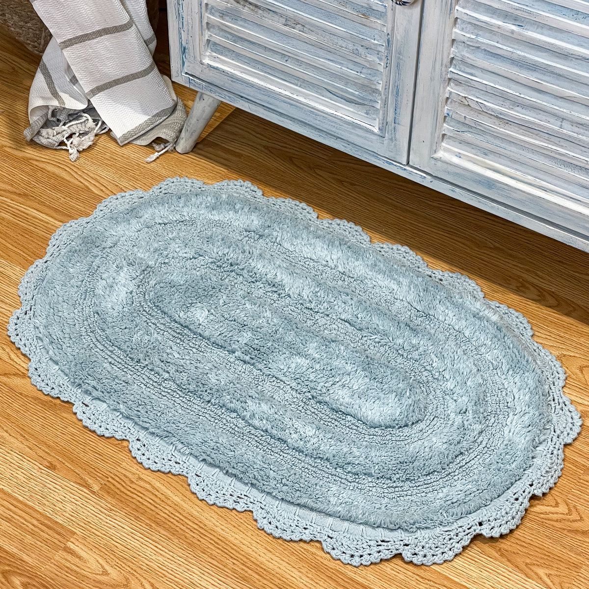 CROCHET OVAL BATH MAT, 21''x34'', POWDER BLUE 100% COTTON
