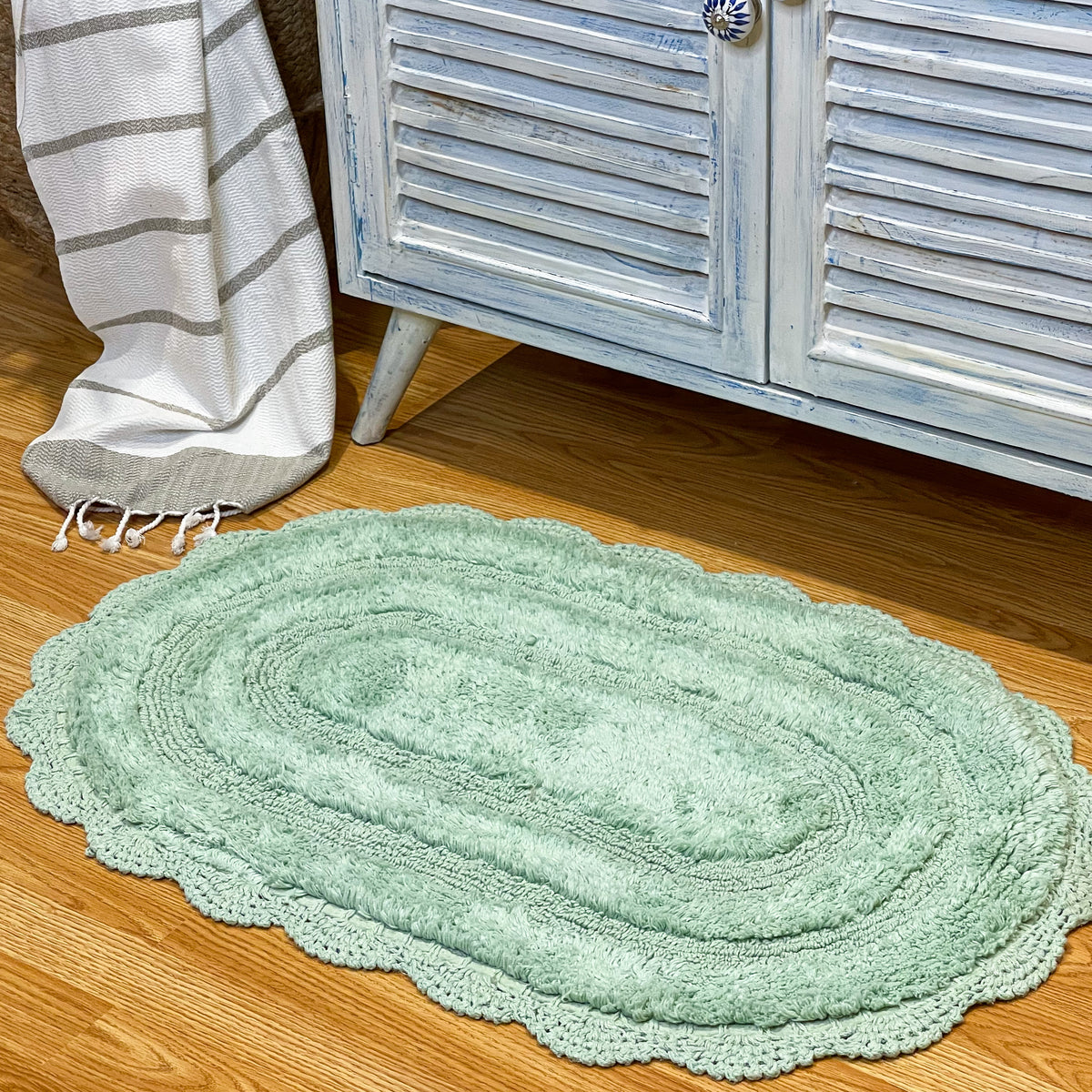 CROCHET OVAL BATH MAT, 21''x34'', LIGHT GREEN 100% COTTON