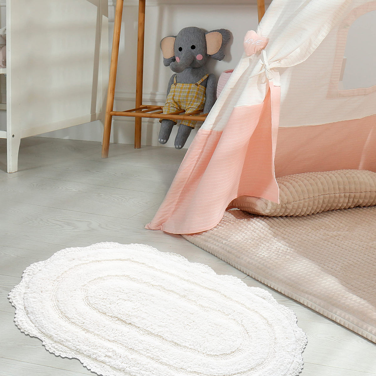 Crochet Oval Bath Mat-White,21''X34''