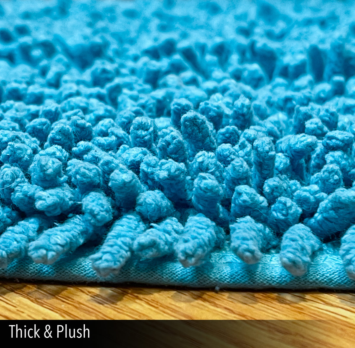 CHENILLE SHAGG ROUND  BATH MAT, 24'' RND, AQUA BLUE