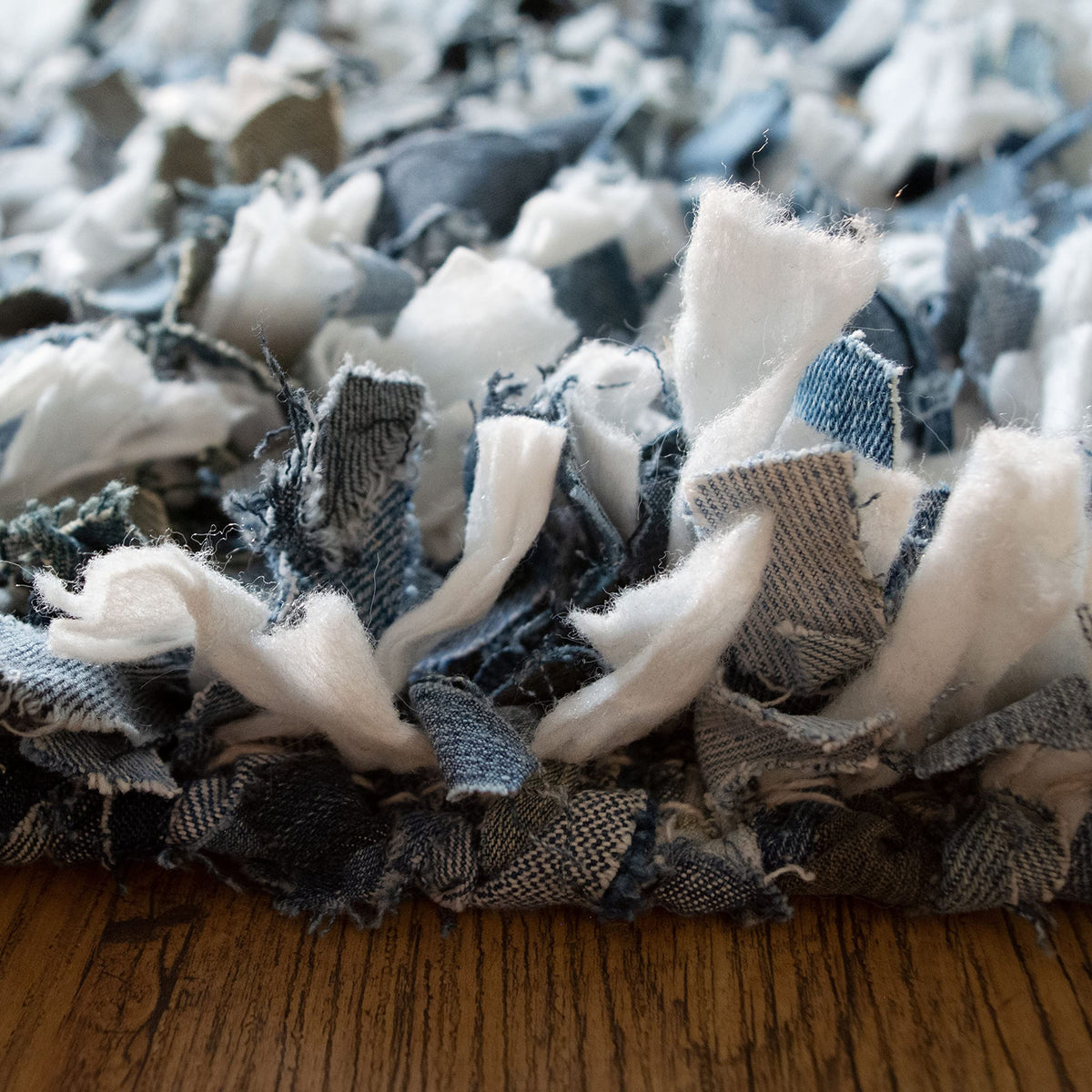 Rainbow Blue Shag Rug - Blue/White, 20''x30''
