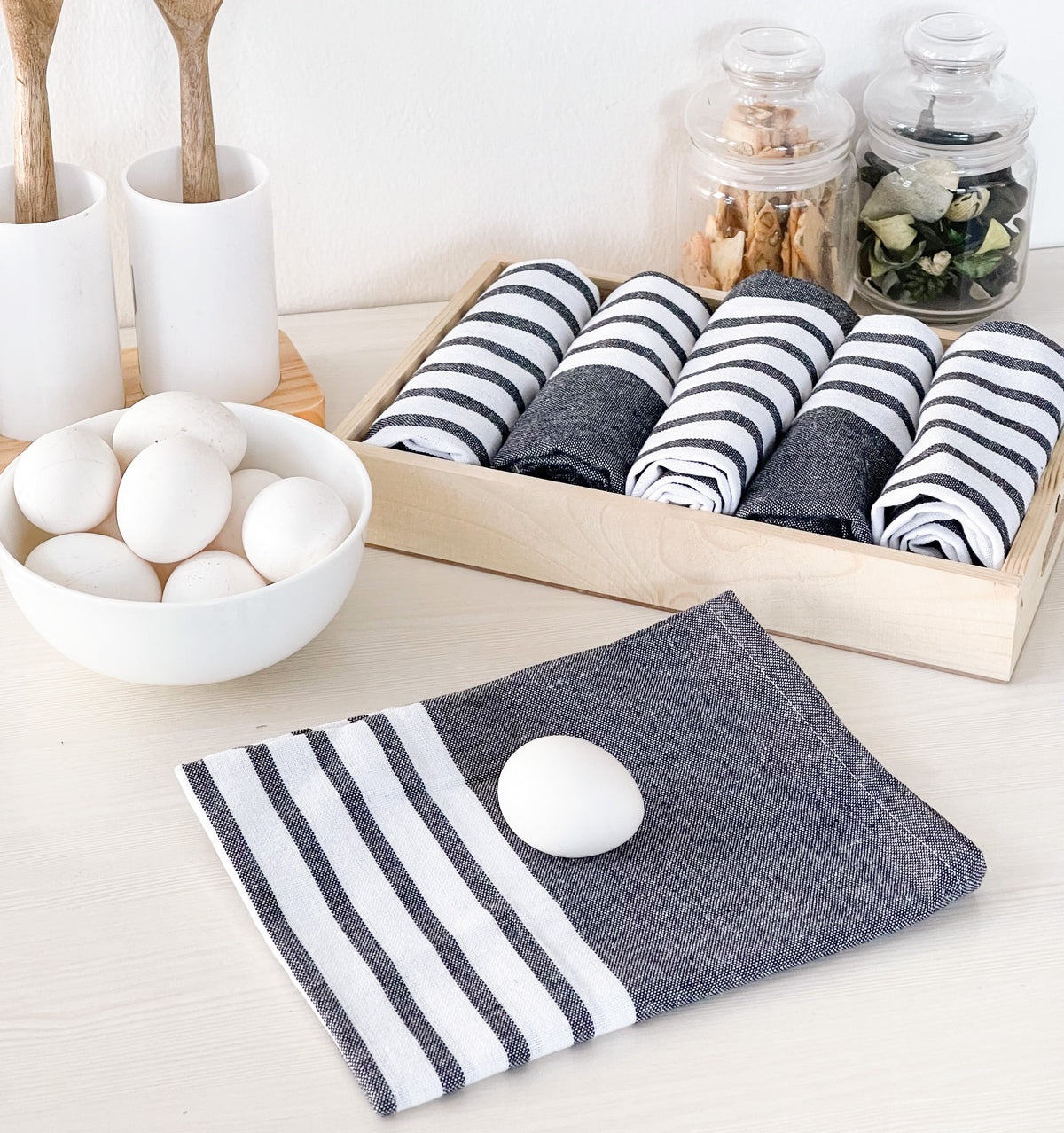 KITCHEN TOWEL SET OF 6 CENTER STRIPES, 18''x28'',BLACK-WHITE