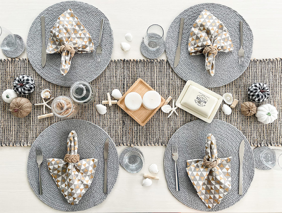 TRIANGLE NAPKIN SET OF 6, GREY-GOLD-WHITE, 18''x18''