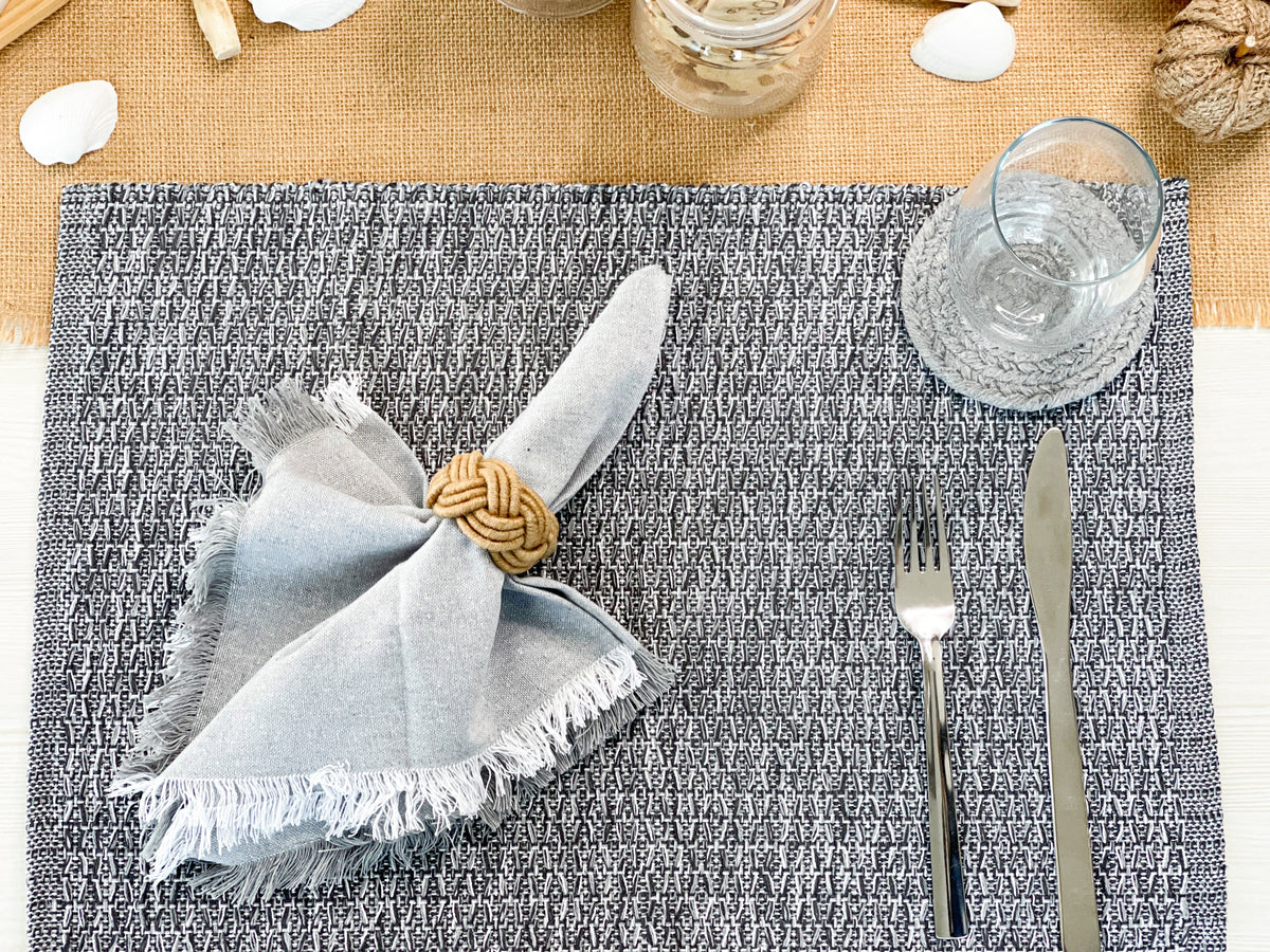 CHAMBRAY W. FRINGES NAPKINS SET OF 12, 18''x18'', Grey-White