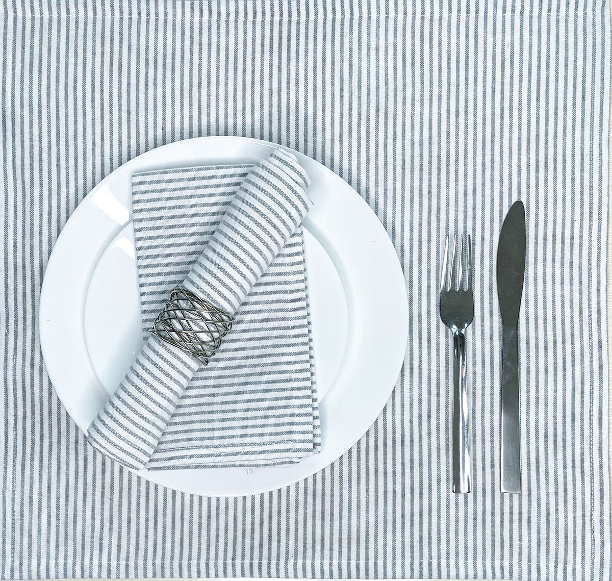 CLASSIC PINSTRIPE NAPKINS SET OF 12, 18''x18'', Grey-White