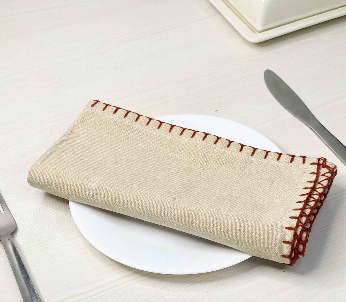 BLANKET STITCH  NAPKINS SET OF 6, Linen-Rust, 18''x18''.