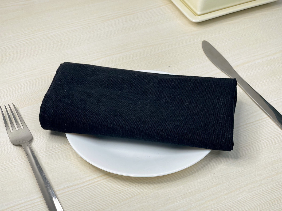 CLASSIC SOLID NAPKIN SET OF 6, Black, 18''x18''.