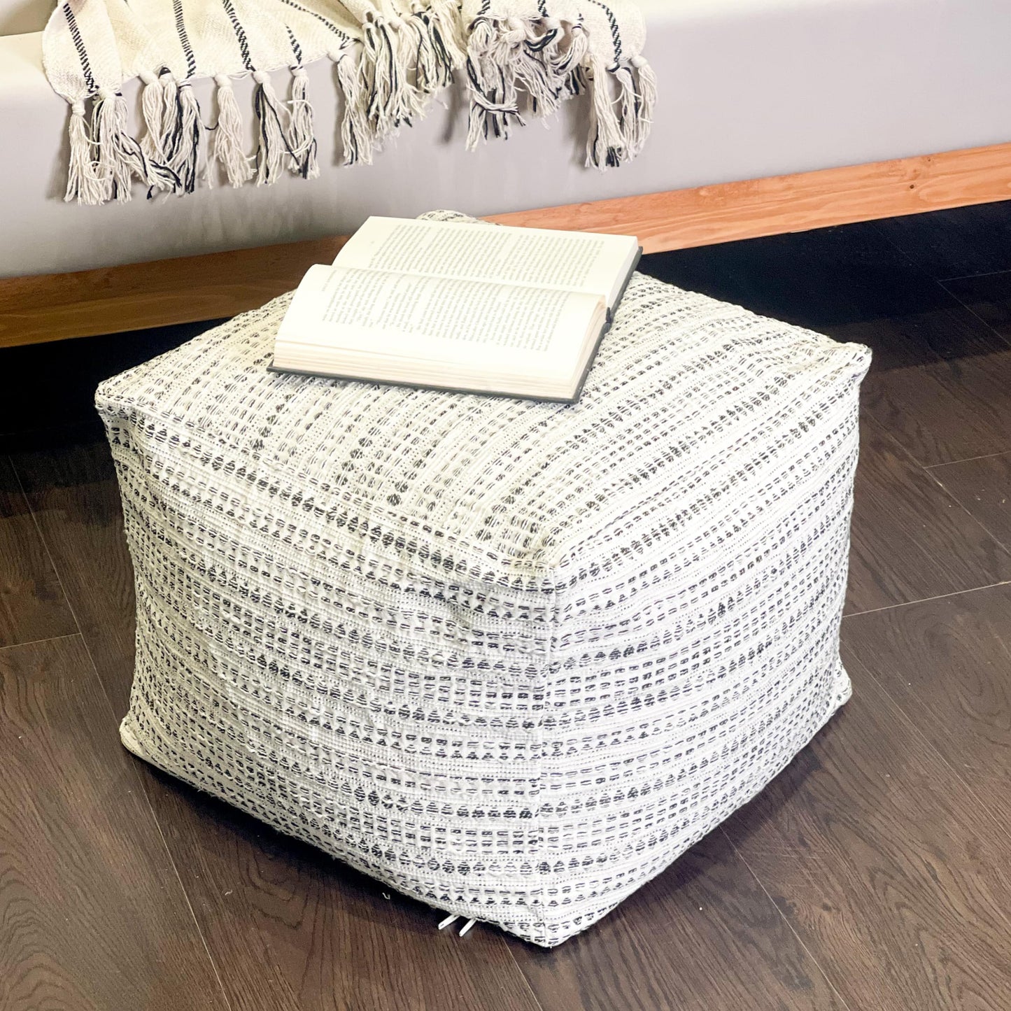 COTTON POUF COVER, BLACK-OFF WHITE, 16.5"x 16.5"x12.9"