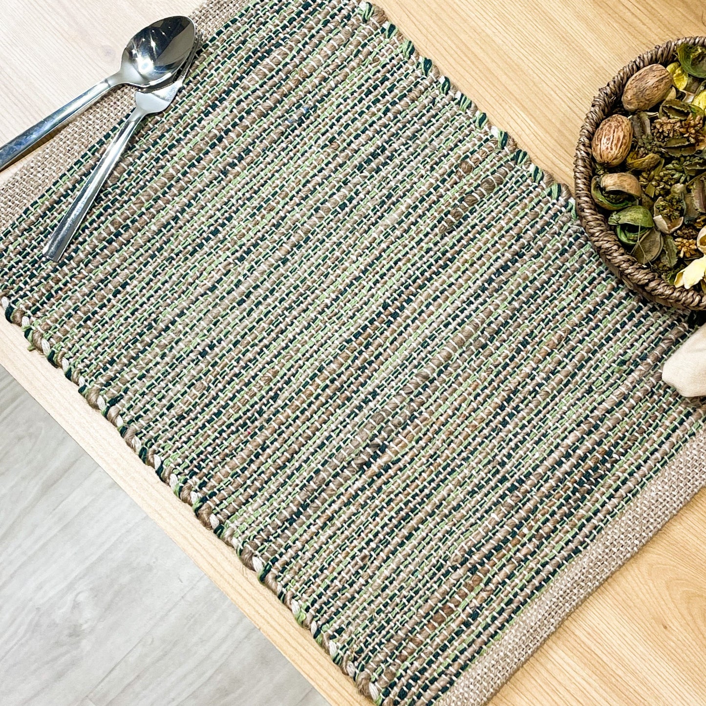 Ombre Placemats Set Of 4, Jute & Green, 13x19 Inch