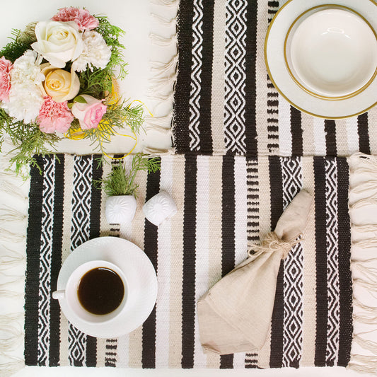 Laguna Placemats Set Of 4 - Black/Ivory, 13''x19''