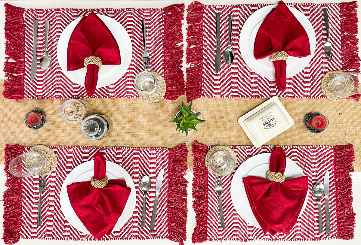 Waves Holiday Placemats Set Of 4 - Red/White, 13''x19''