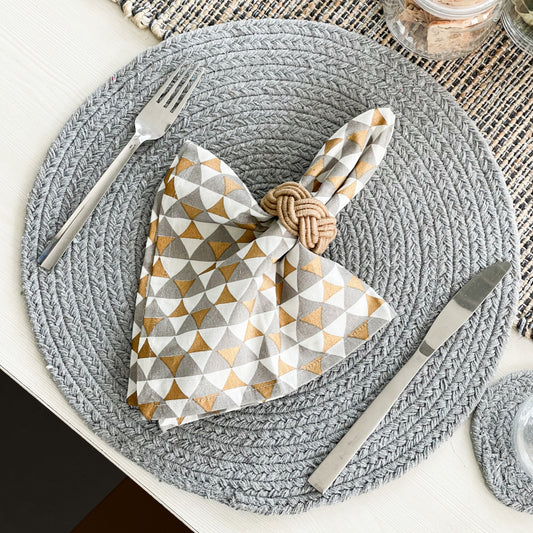 COTTON BRAIDED ROUND PLACEMATS SET OF 4, LT. GREY, 15''x15''