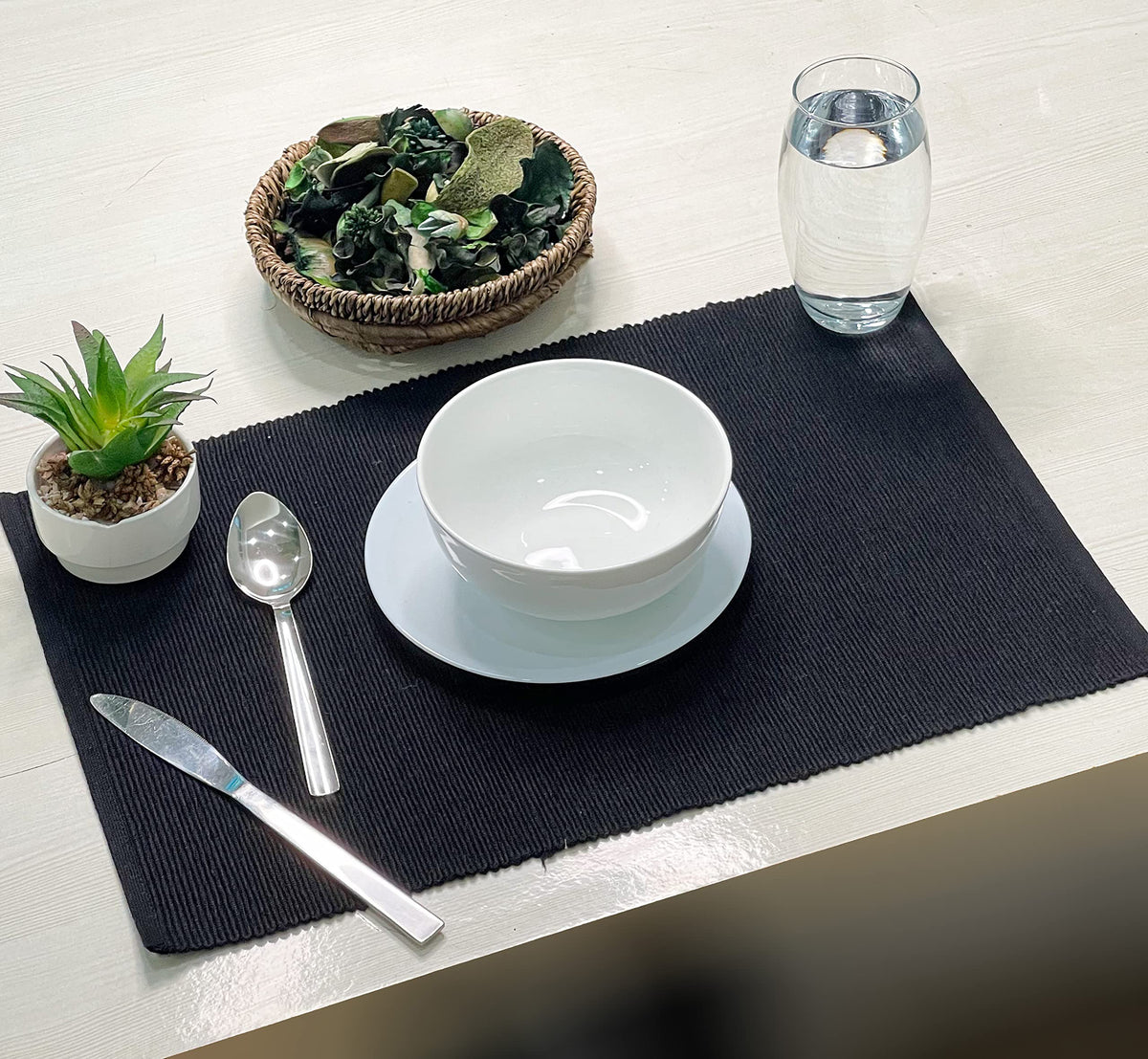 CLASSIC RIBBED PLACEMATS SET OF 6, 13''x19'', Black