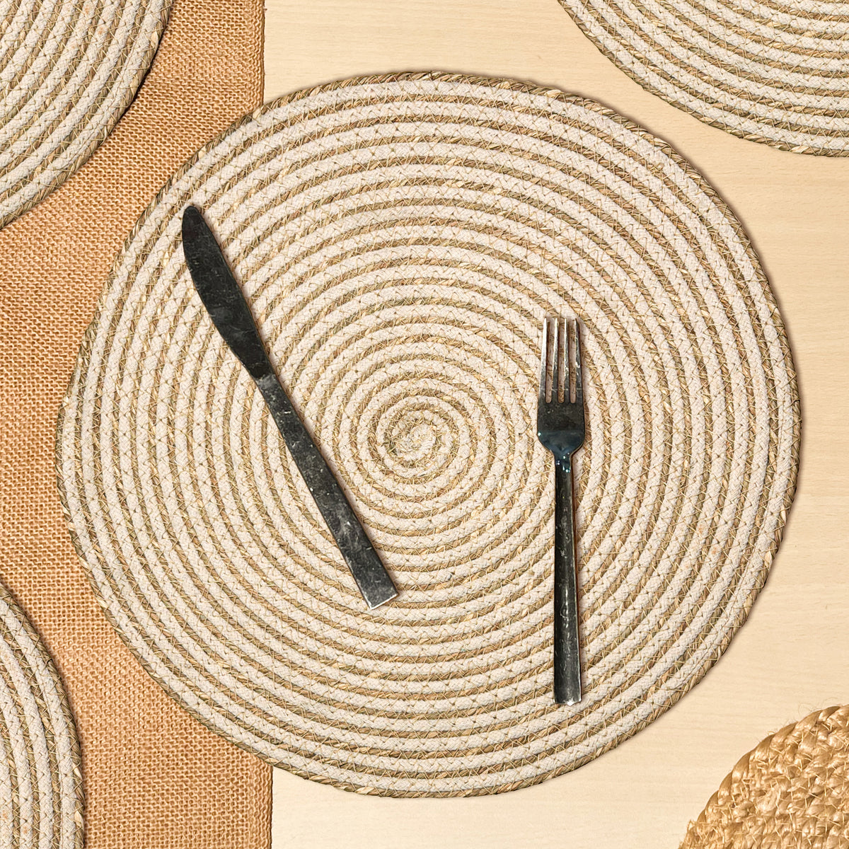 Seagrass Spiral Placemat Set of 4 - Natural-Ivory, 14'' Rnd.