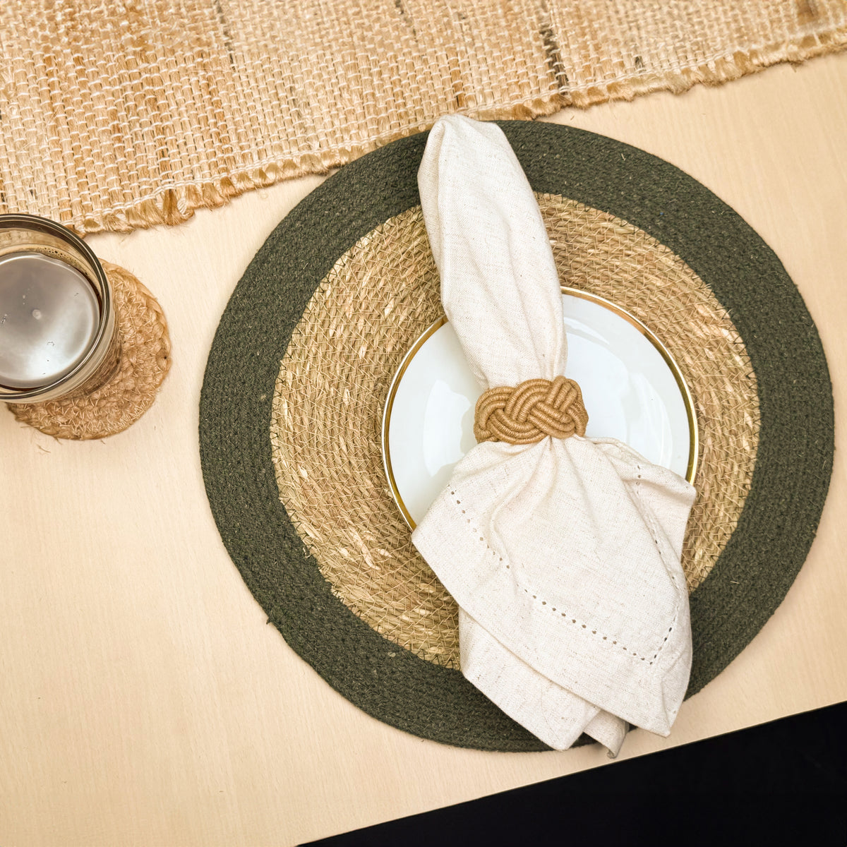 Seagrass Border Placemat Set of 4 - Natural-Green, 14'' Rnd.