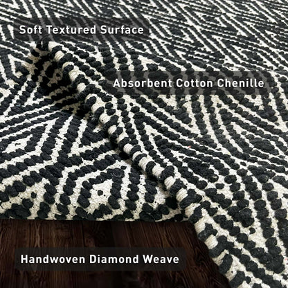 Diamond Rug - Black/White, 21''x34''
