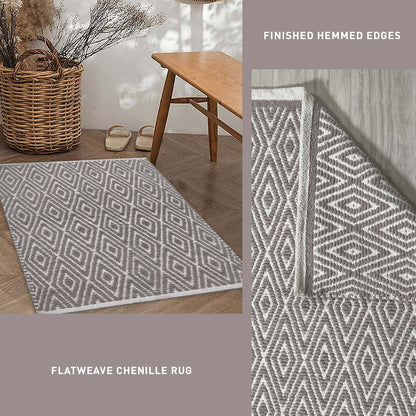 Diamond Rug - Greish Beige/White, 21''x34''