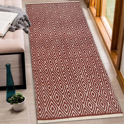 Diamond Runner - Red/Ivory ,2'x5'