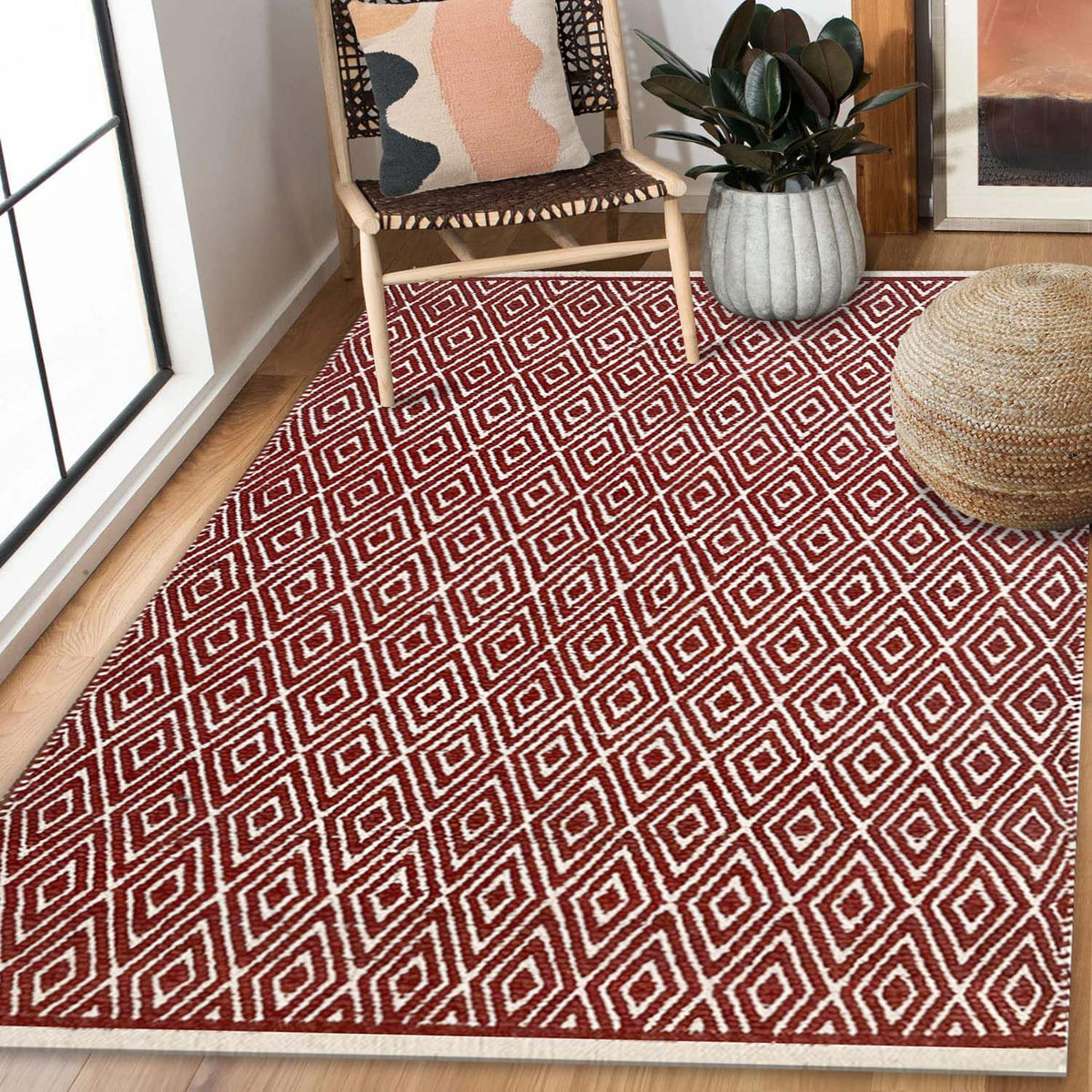 Diamond Rug - Red/Ivory, 3'x5'