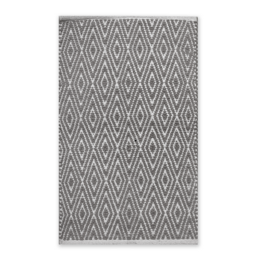 Diamond Rug - Gray/White, 21''x34''