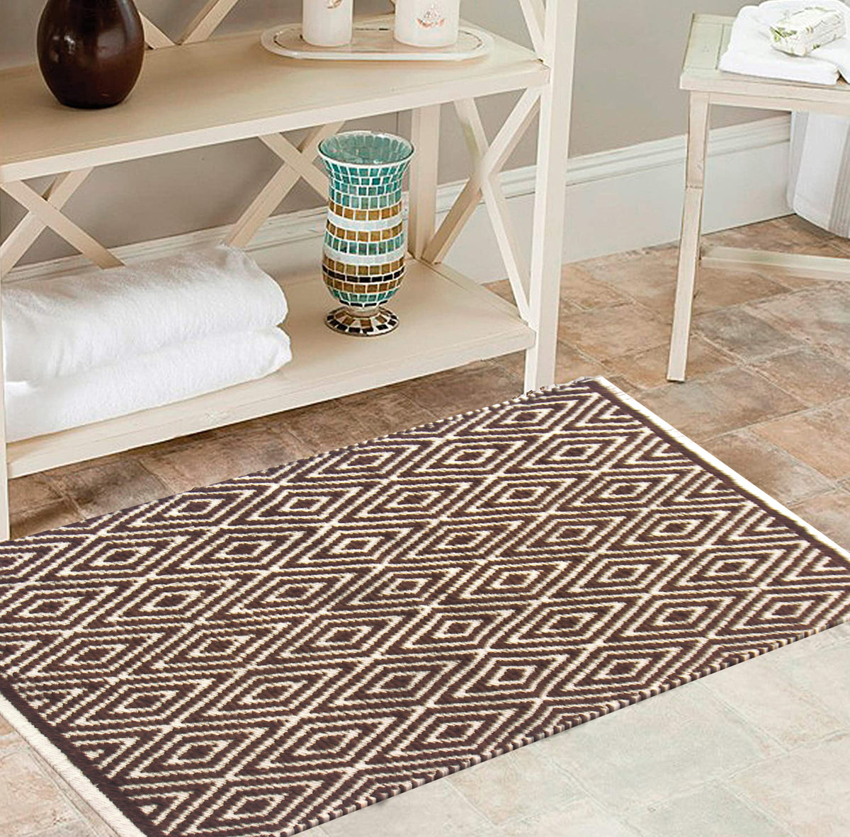 Diamond Rug - Brown/Ivory, 21''x34''