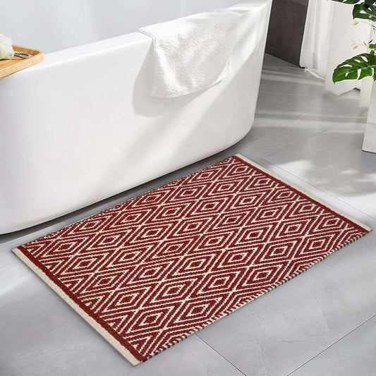 Diamond Rug -Red/Ivory, 21''x34''