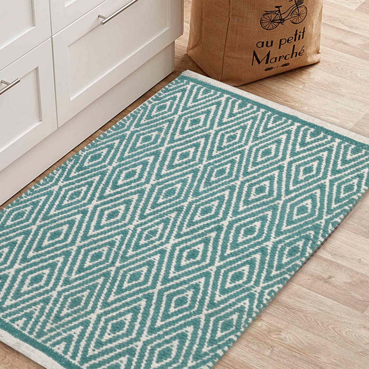 Diamond Rug - Turquoise/White, 21''x34''