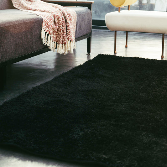 Ultimate Shag-M - Black, 57''x81''