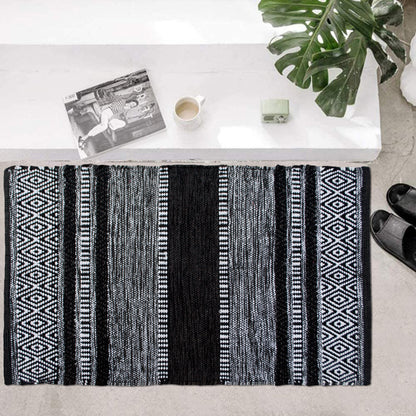 New Mexico Rug - Black/White, 2'x3'