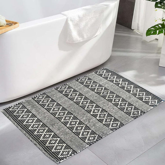 Morocco Rug - Black/Ivory, 2'x3'