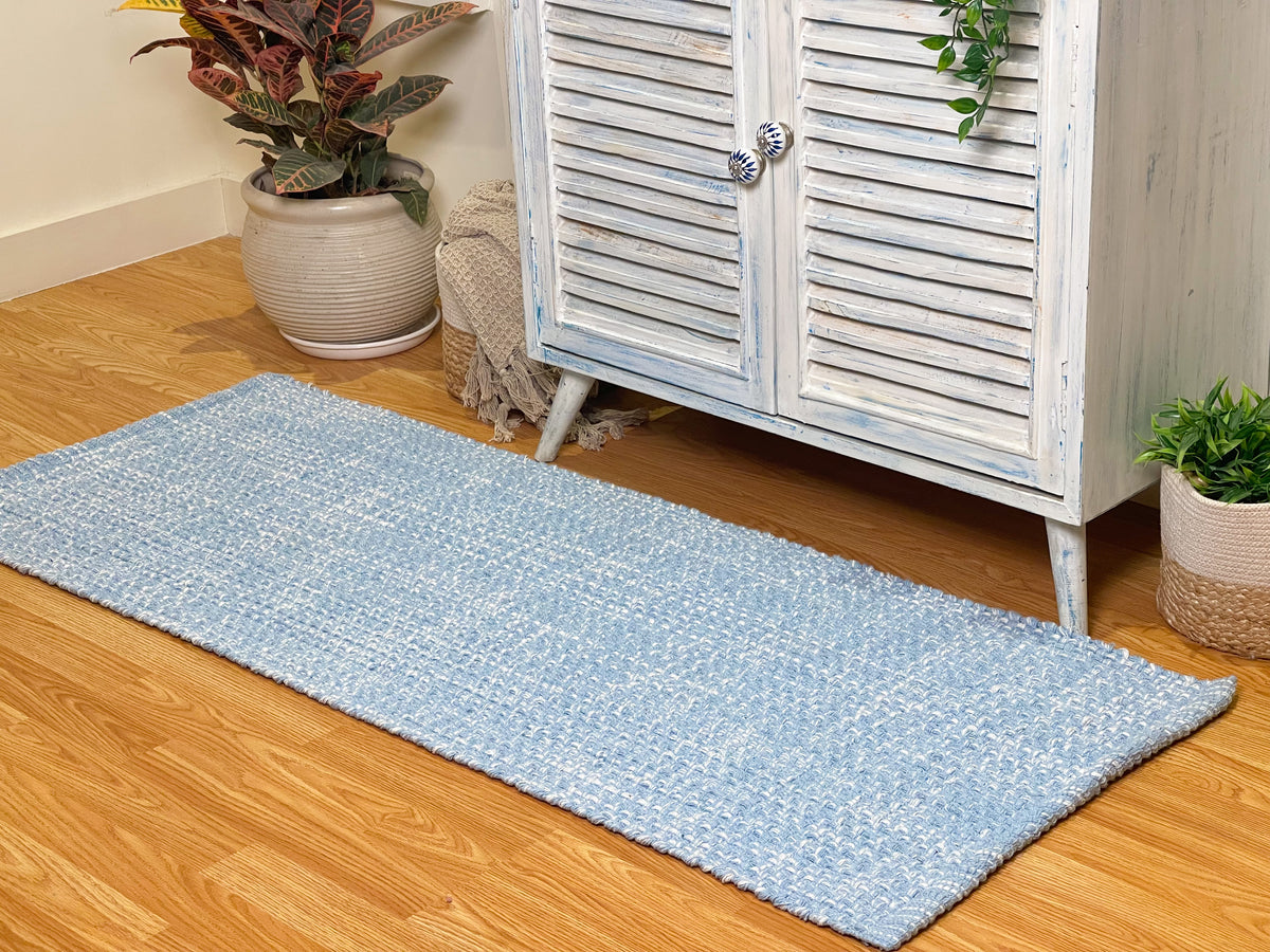 WAFFLE RUNNER, BLUE-WHITE, 2' x5'.