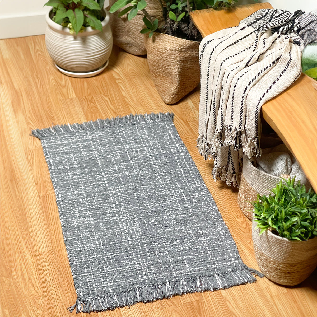 Waffle Rug - Grey/White, 21"x34"