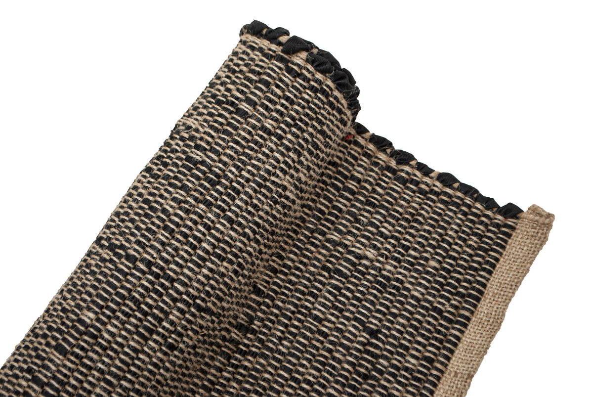Black Cotton Chindi W. Jute Runner - Black/Jute, 2'x5'