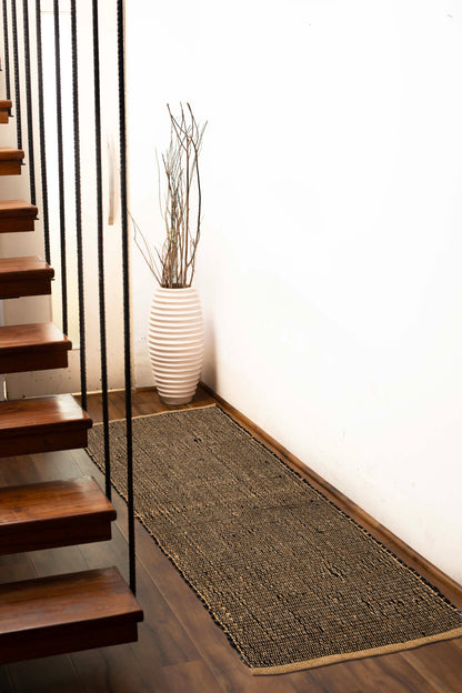 Black Cotton Chindi W. Jute Runner - Black/Jute, 2'x5'