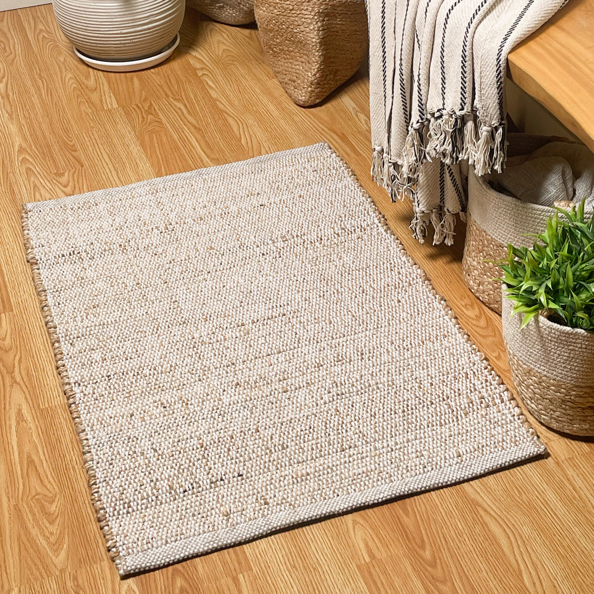 Jute Chindi Rug-Natural Jute-White-2'x3'.