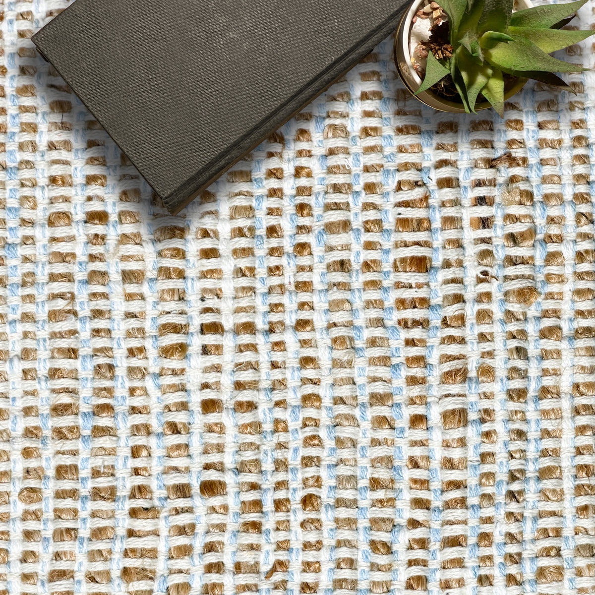 Jute Chindi Rug-Natural Jute-Coastal Blue-5'x7'.