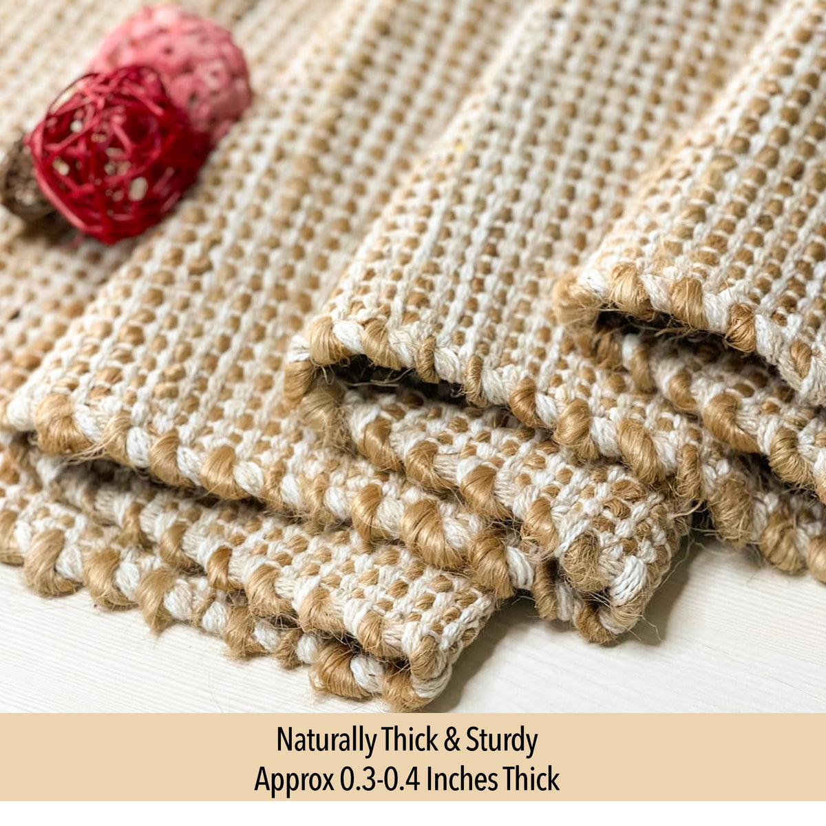 OMBRE TABLE RUNNER, NATURAL-IVORY, 13''x48''.