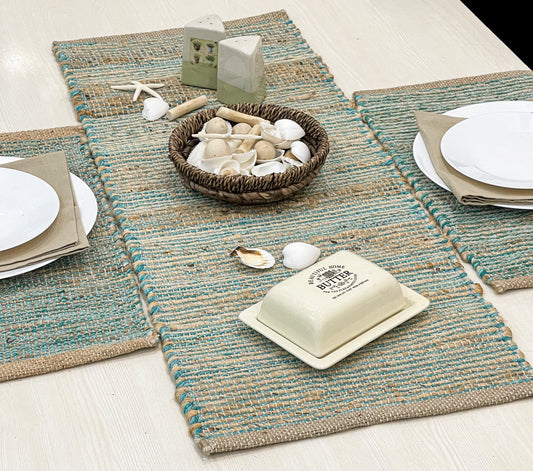 OMBRE TABLE RUNNER, NATURAL-AQUA TURQUOISE, 13''x48''.