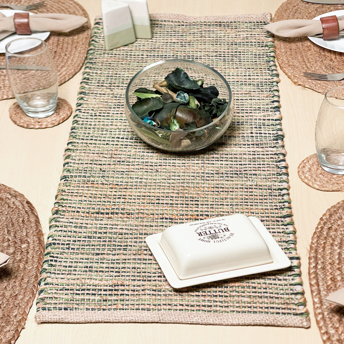 OMBRE TABLE RUNNER, NATURAL-GREEN, 13''x48''.