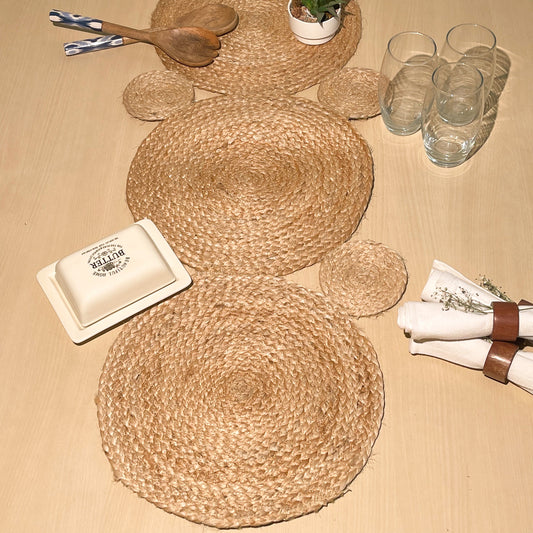 JUTE BRAIDED CIRCLES TABLE RUNNER - Natural Jute, 13''x36''